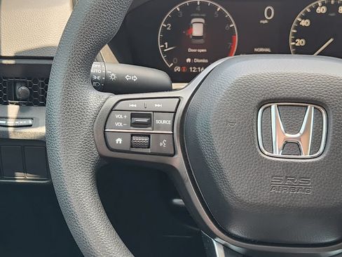 Used 2024 Honda CR-V LX image 26