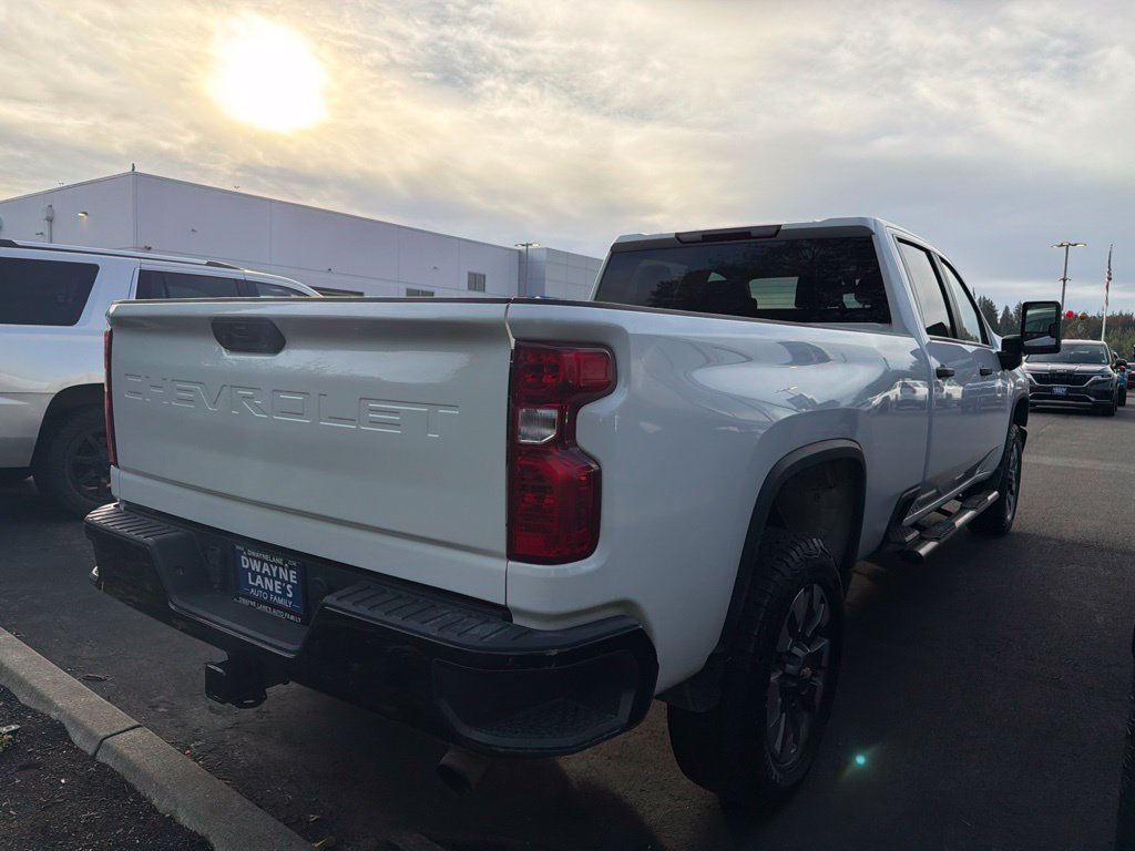 Used 2022 Chevrolet Silverado 2500 Custom w/ Custom Convenience Package AWD/4WD image 7