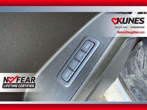 Used 2019 GMC Yukon Denali w/ Denali Ultimate Package image 27