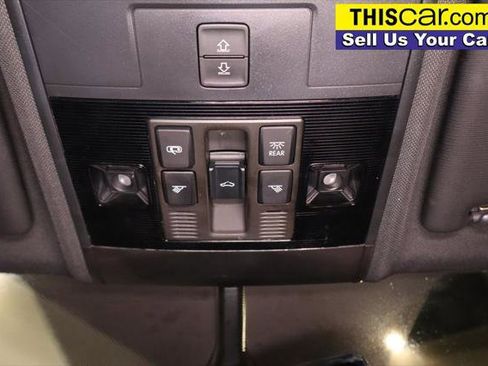 Used 2022 Volkswagen Atlas Cross Sport SE image 21