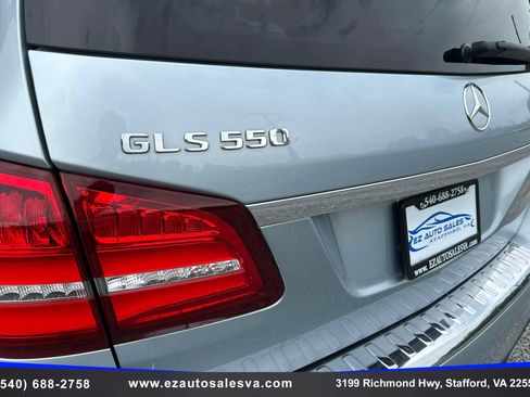 Used 2017 Mercedes-Benz GLS 550 4MATIC image 15