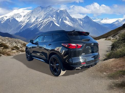 Used 2020 Chevrolet Blazer RS image 3