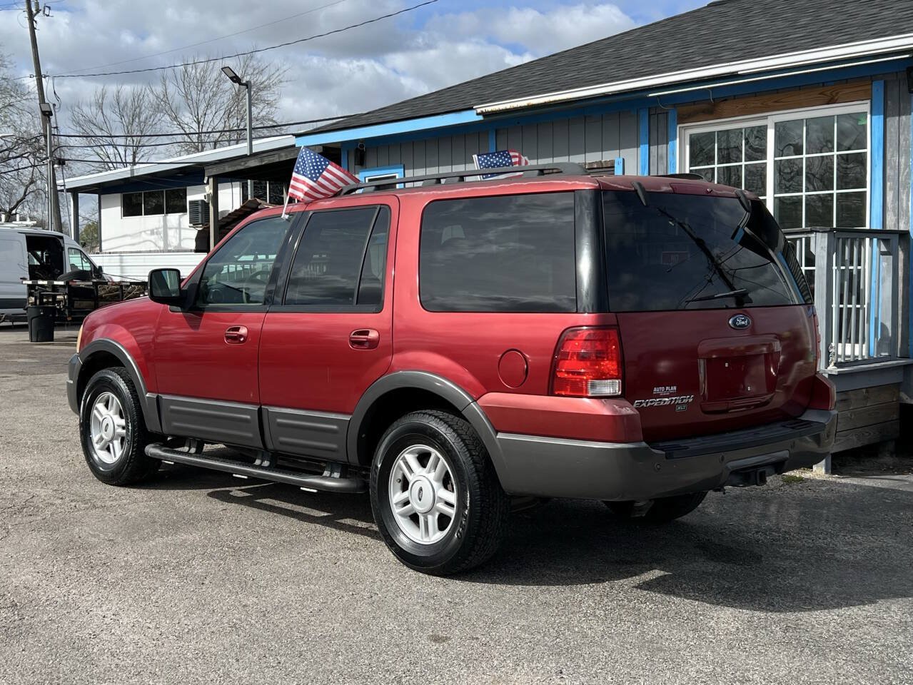 Used 2005 Ford Expedition XLT RWD image 8
