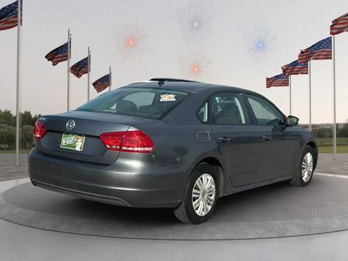 Used 2014 Volkswagen Passat 1.8T S FWD image 5