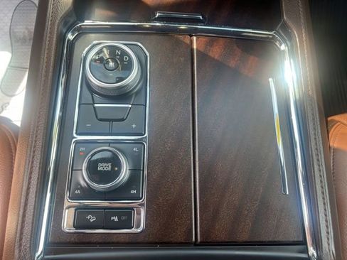 Used 2023 Ford Expedition King Ranch AWD/4WD image 35