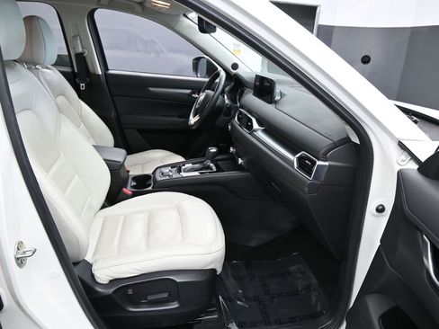 Used 2021 MAZDA CX-5 Touring w/ Touring Preferred SV Package image 39