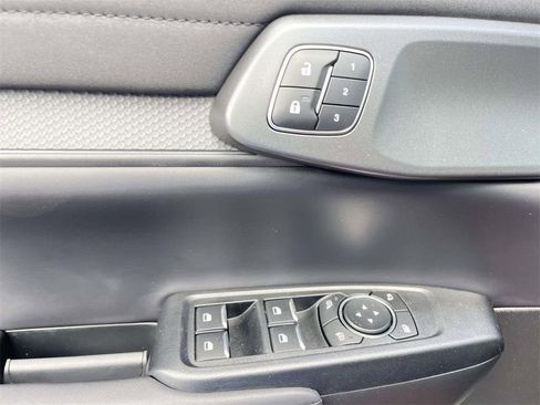 Used 2024 Ford Ranger Raptor image 11