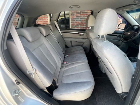 Used 2009 Hyundai Santa Fe GLS FWD image 29