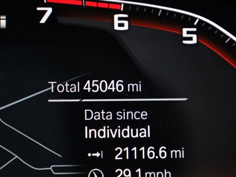 Used 2020 BMW X7 M50i w/ Dynamic Handling Package image 21