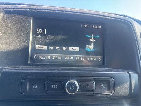 Used 2018 Chevrolet Silverado 2500 W/T image 37