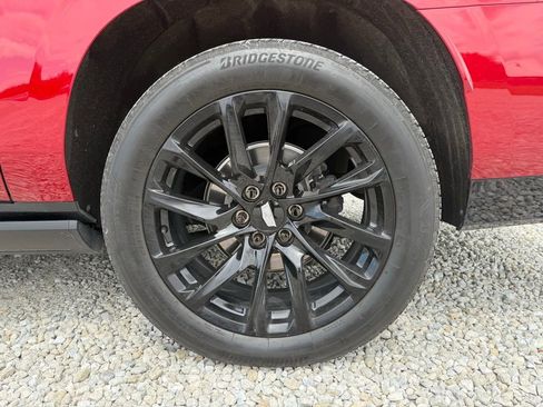 Certified 2024 Cadillac Escalade ESV Sport w/ LPO, ONYX Package image 15