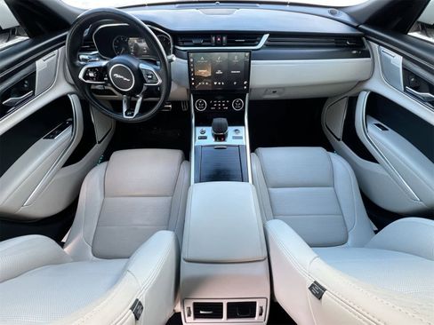 Used 2022 Jaguar XF R-Dynamic SE image 14