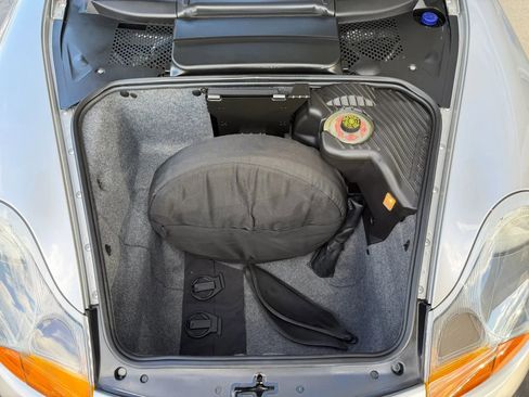 Used 1997 Porsche Boxster RWD image 17