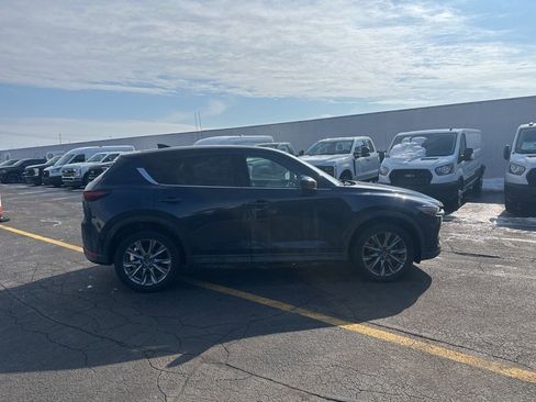 Used 2019 MAZDA CX-5 Signature image 4