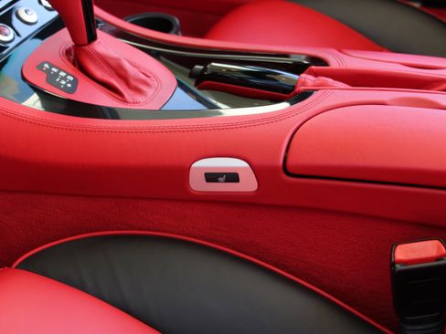 Used 2003 BMW Z8 image 36