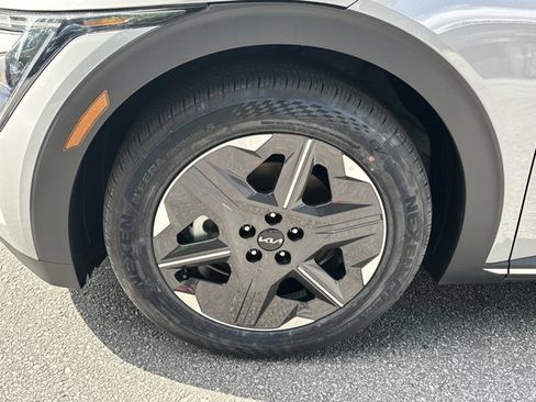 New 2026 Kia EV6 Light RWD image 12