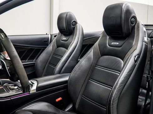Used 2020 Mercedes-Benz C 63 AMG S w/ Multimedia Package image 43