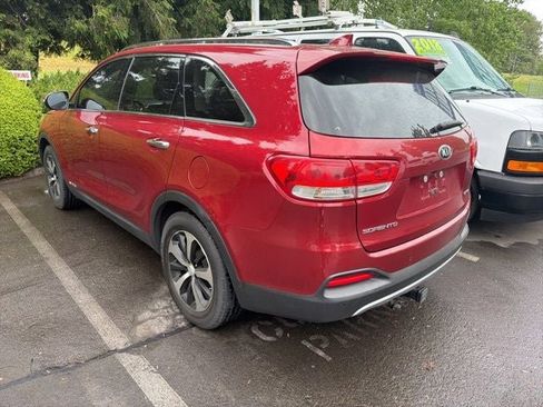 Used 2018 Kia Sorento EX w/ EX Advanced Touring Package AWD/4WD image 3