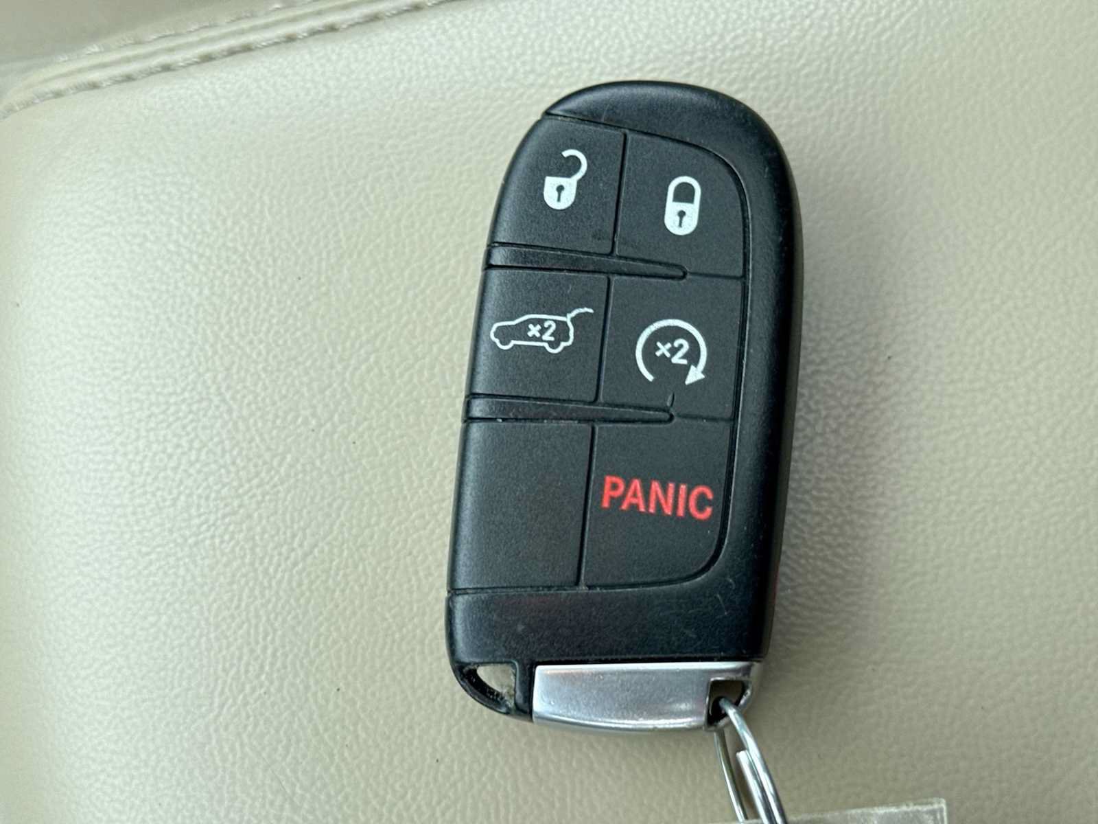 Used 2014 Jeep Grand Cherokee Limited AWD/4WD image 34