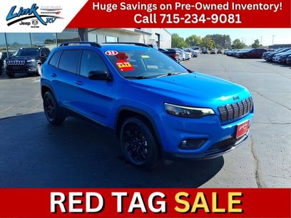 Used 2023 Jeep Cherokee Altitude Lux