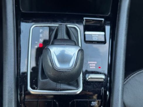 Used 2023 Jeep Compass Limited image 36