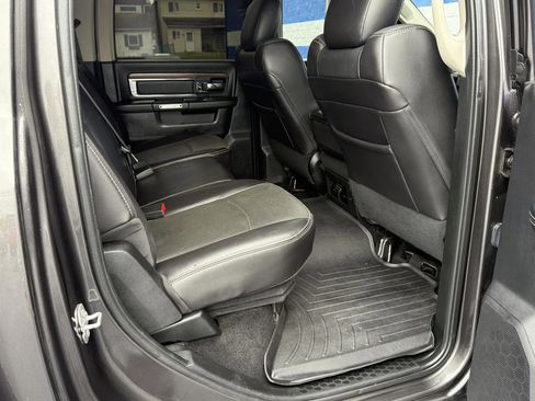 Used 2016 RAM 2500 Laramie image 24