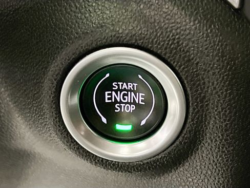 Used 2022 Chevrolet Silverado 1500 Custom RWD image 24