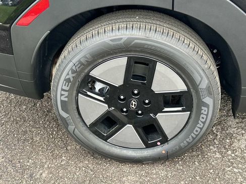 New 2026 Hyundai Santa Fe SE image 11