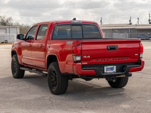 Used 2023 Toyota Tacoma SR AWD/4WD image 5