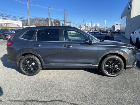 Used 2024 Honda CR-V Sport Touring image 2