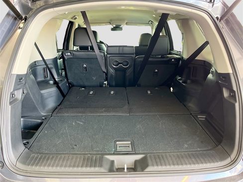 Used 2025 Honda Pilot EX-L image 25