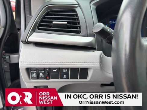 Used 2022 Honda Odyssey EX-L image 26