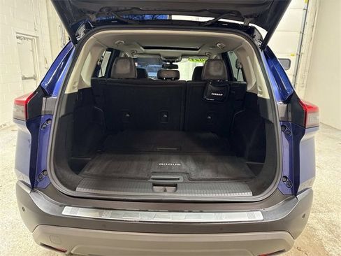 Used 2021 Nissan Rogue SL image 18