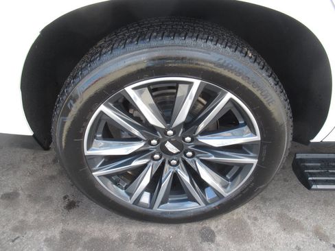 Used 2024 Cadillac Escalade Sport Platinum w/ LPO, Floor Liner Package image 16