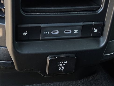 New 2026 RAM 3500 Laramie AWD/4WD image 10