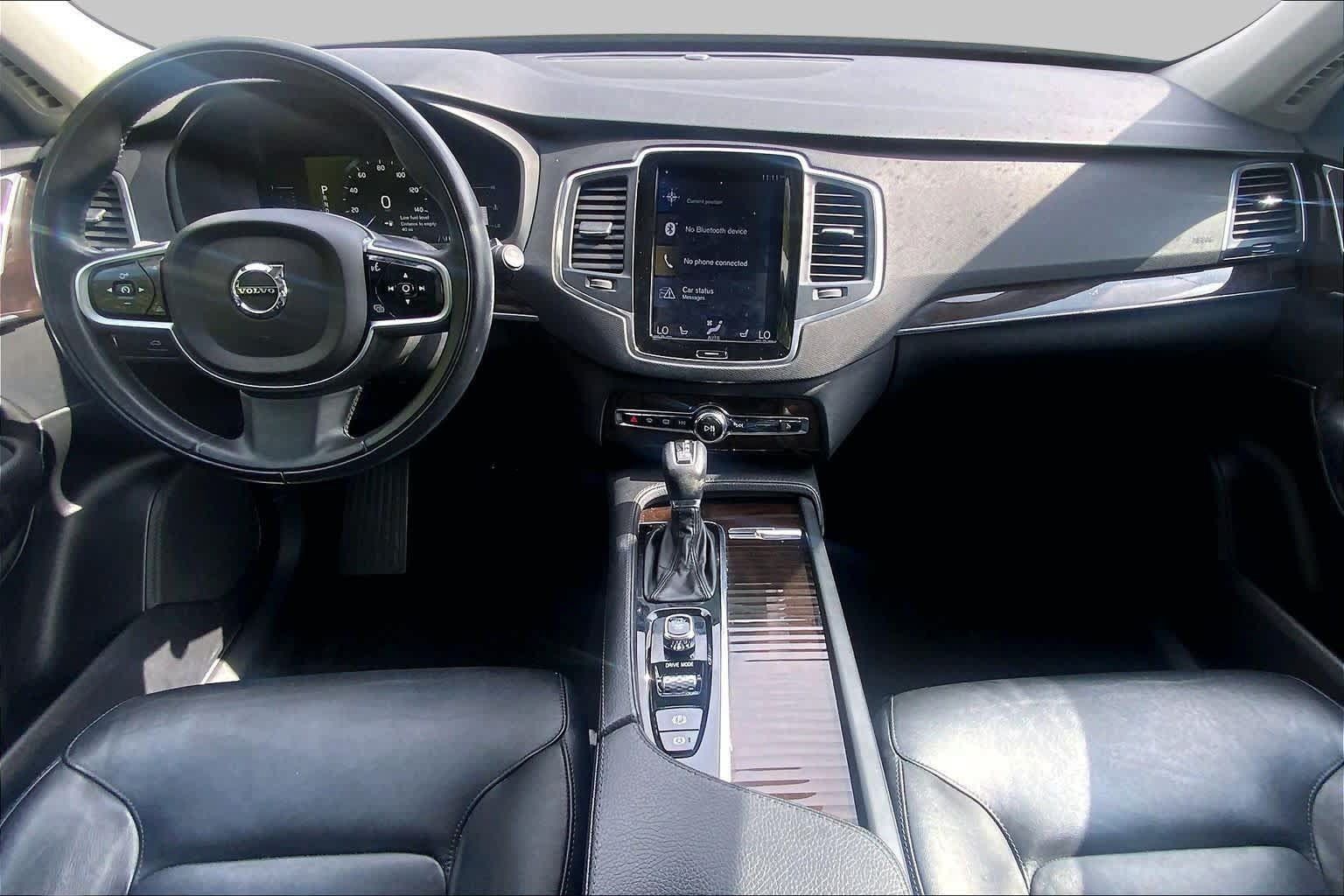 Used 2018 Volvo XC90 T5 Momentum w/ Convenience Package FWD image 15