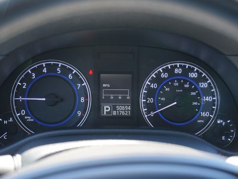 Used 2012 INFINITI G25 Journey RWD image 9