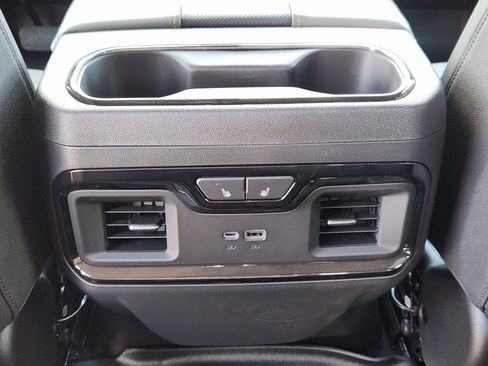 New 2026 Chevrolet Silverado 1500 ZR2 w/ Dark Appearance Package AWD/4WD image 27