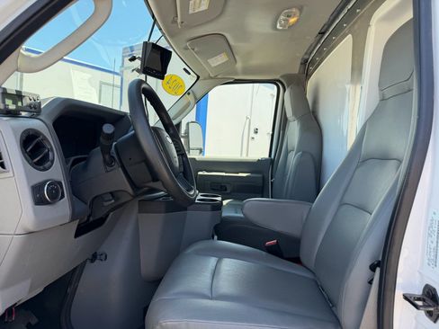 Used 2024 Ford E-350 and Econoline 350 Super Duty w/ Power Windows & Locks Group RWD image 3