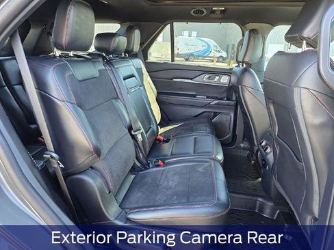 Certified 2025 Ford Explorer ST AWD/4WD image 15