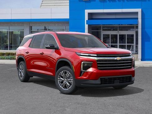 New 2027 Chevrolet Traverse LT w/ Driver Confidence Package FWD image 31