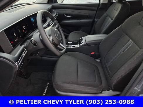 Used 2025 Hyundai Tucson SEL AWD/4WD image 32