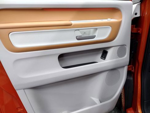 New 2025 Volkswagen ID. Buzz 1st Edition image 23