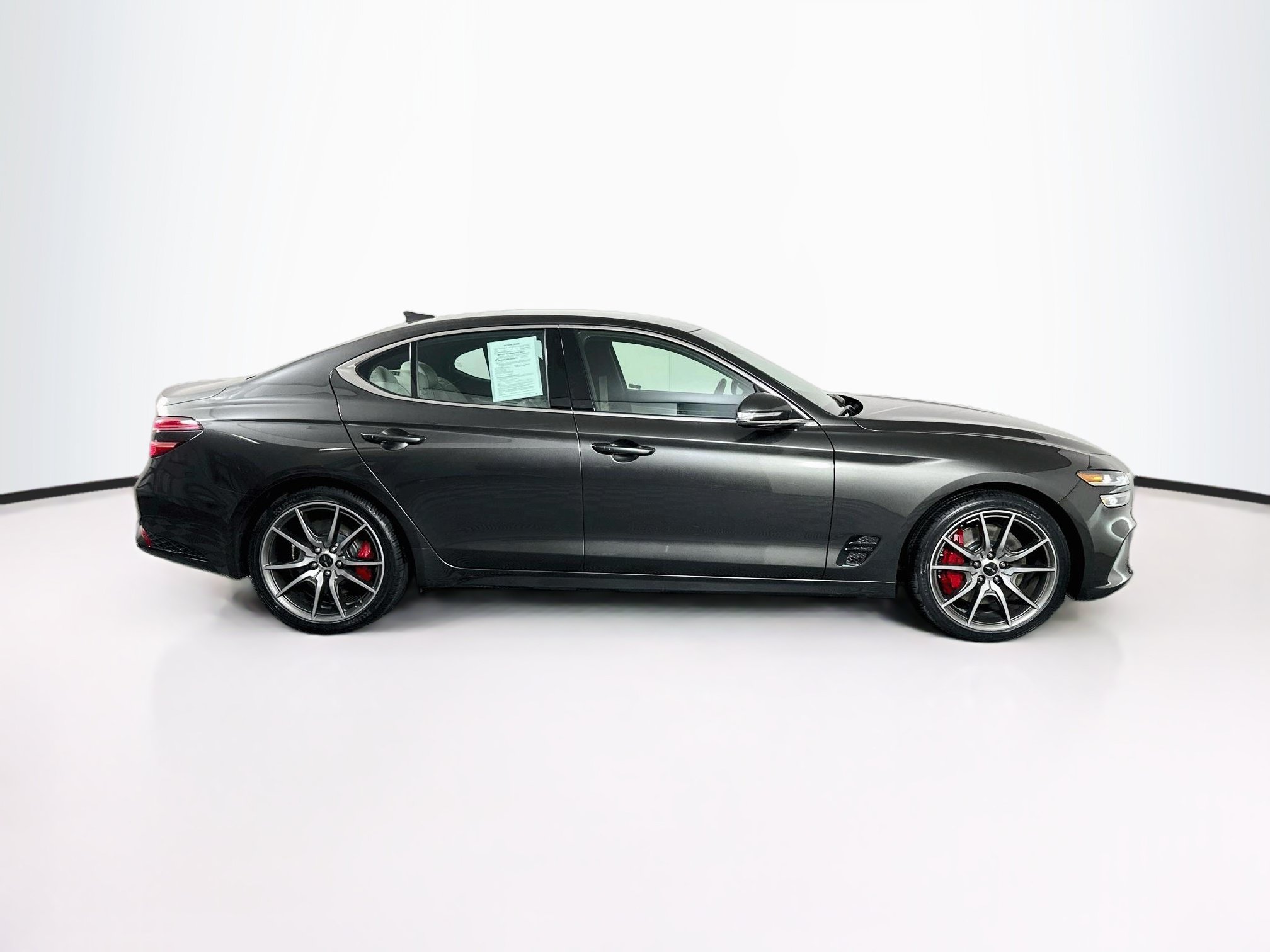 Used 2025 Genesis G70 2.5T RWD image 10