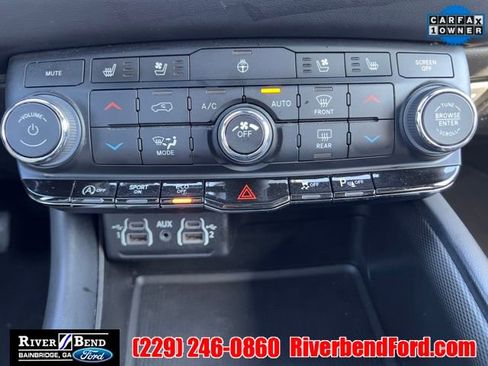 Used 2024 Dodge Durango GT image 38