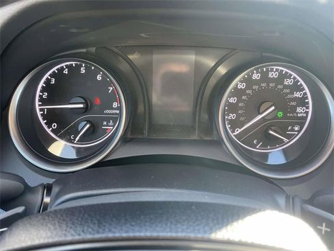 Used 2024 Toyota Camry SE image 17