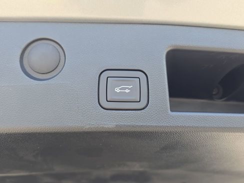 New 2026 Chevrolet Equinox RS w/ Safety and Technology Package FWD image 13