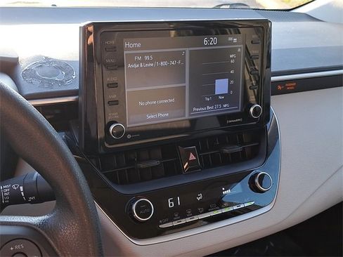 Used 2022 Toyota Corolla LE image 28