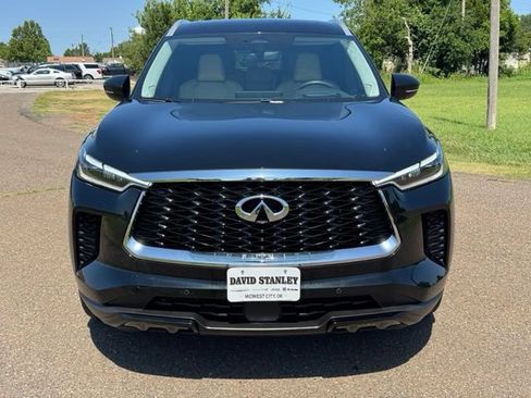 Used 2023 INFINITI QX60 Luxe w/ Vision Package AWD/4WD image 2
