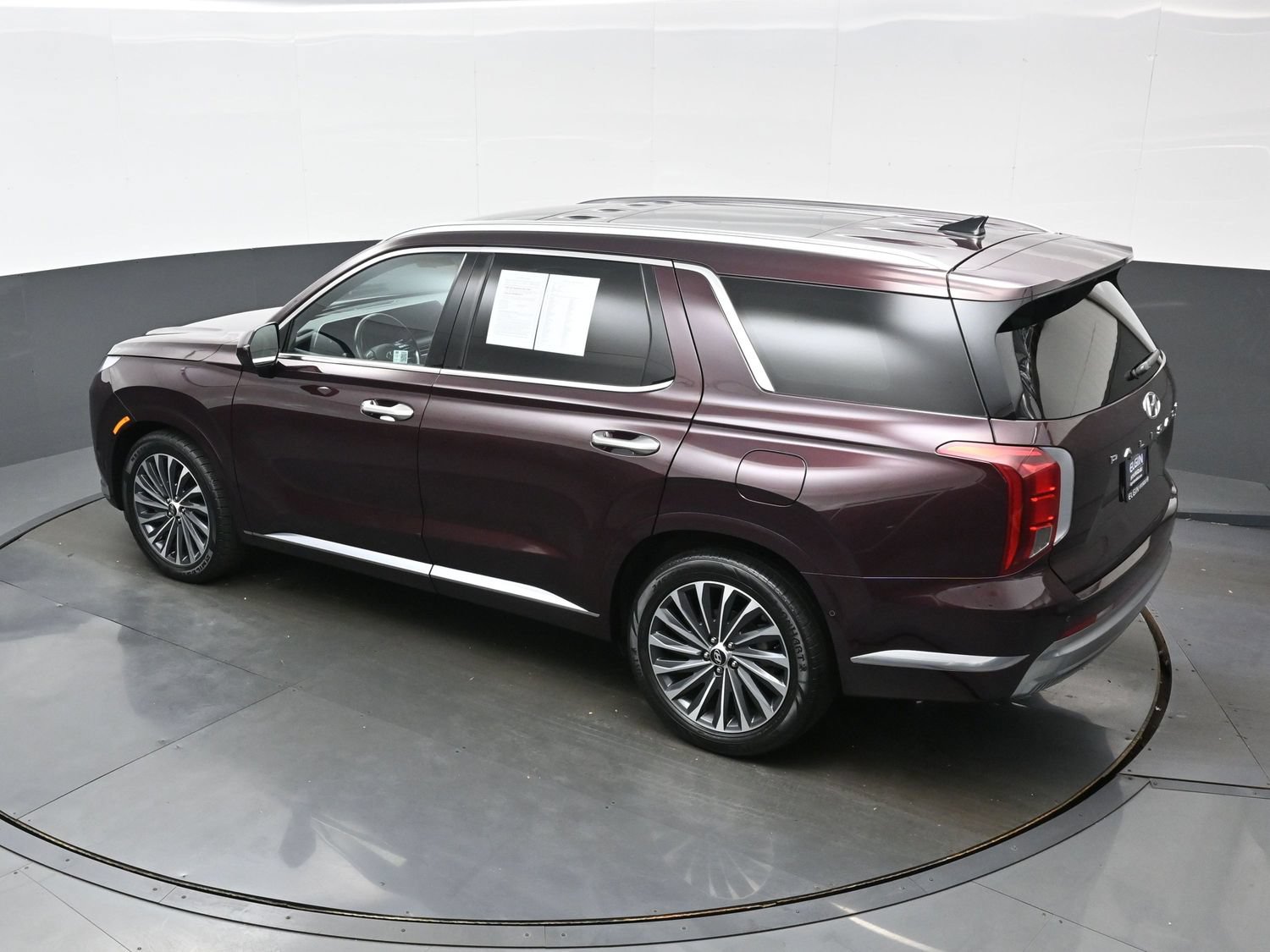 Certified 2024 Hyundai Palisade Calligraphy AWD/4WD image 39